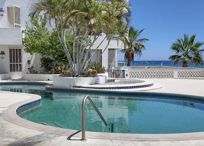 Oceanfront Two Bedroom At Mar Y Sol Hébergement de vacances