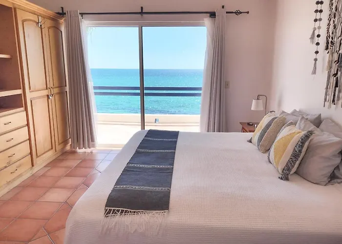 Oceanfront Two Bedroom At Mar Y Sol *